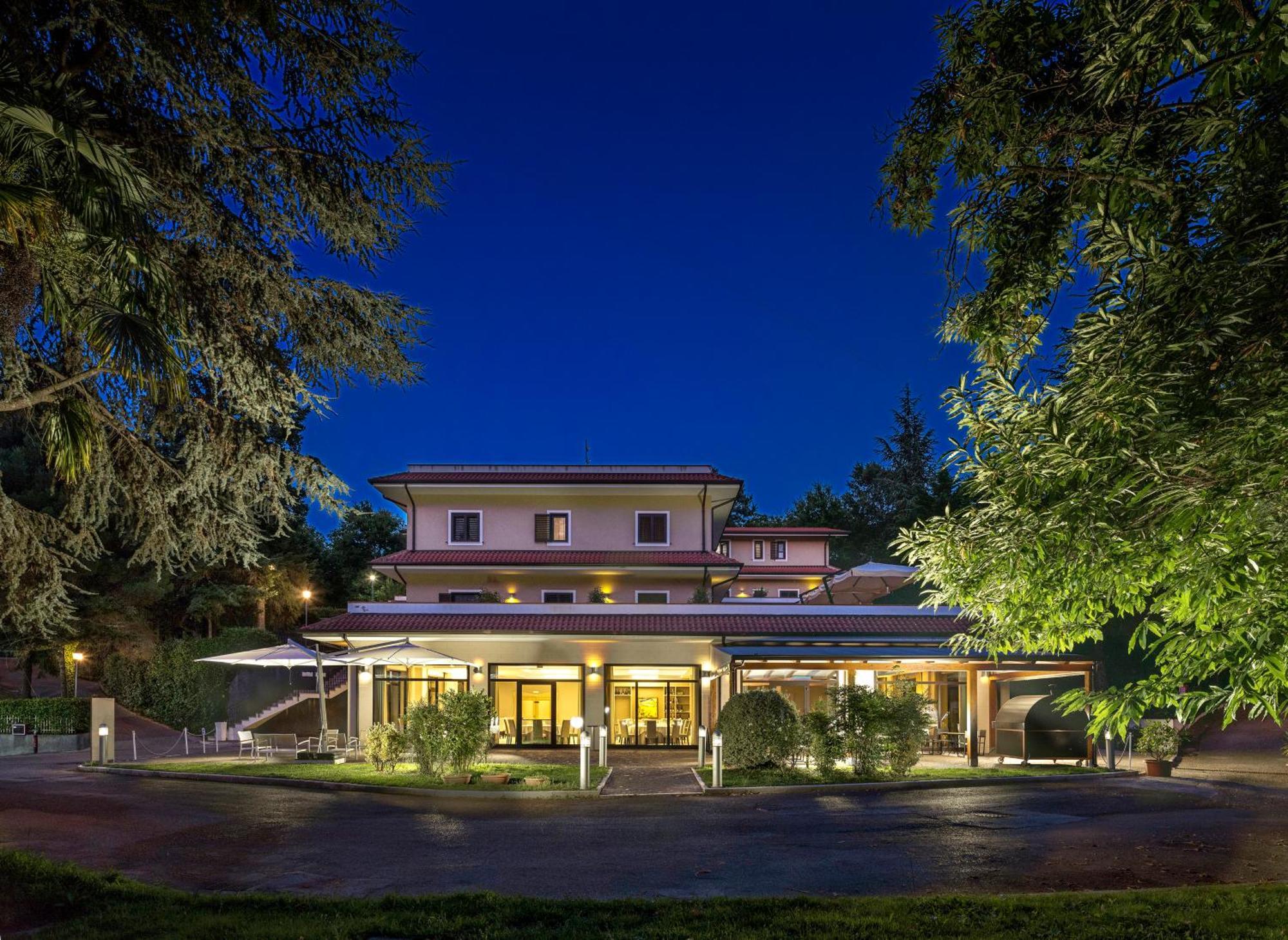 Il Castagneto Hotel Melfi Luaran gambar