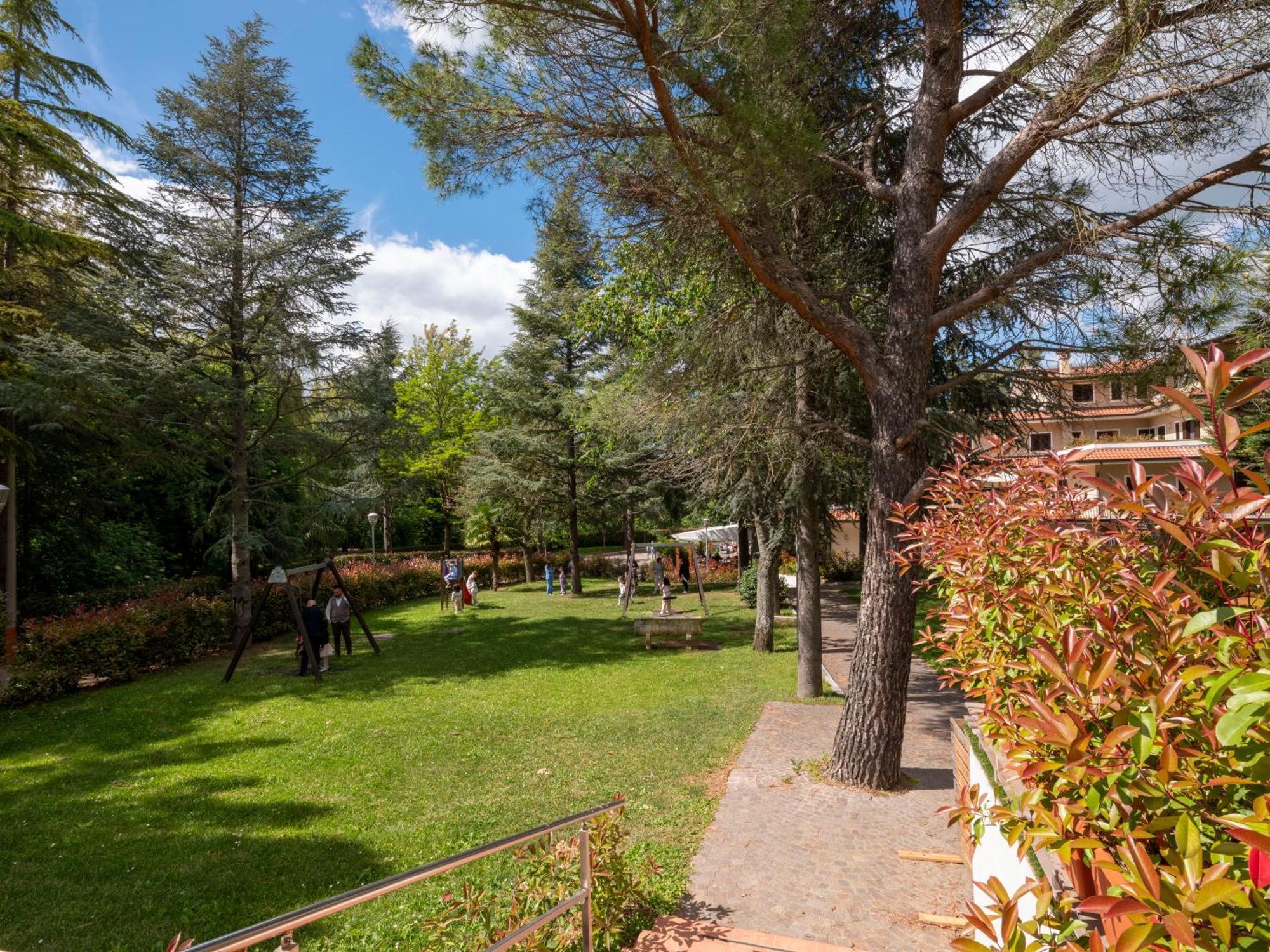 Il Castagneto Hotel Melfi Luaran gambar